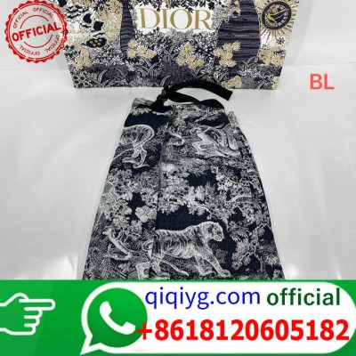qiqiyg.com Whatsapp ufficiale Fashion festival e feste 2025 inverno Fornitore all'ingrosso Q130